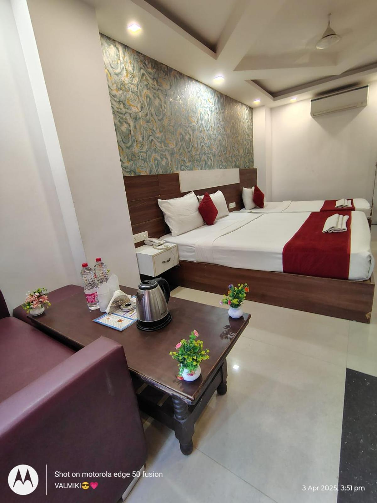 Hotel Palm Emarald